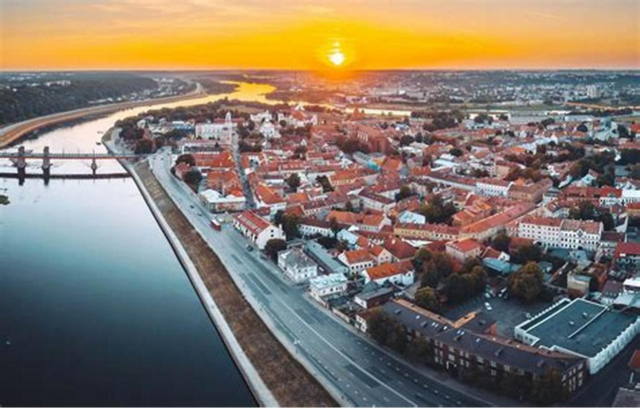 Loft 27 Apartment Kaunas Ngoại thất bức ảnh
